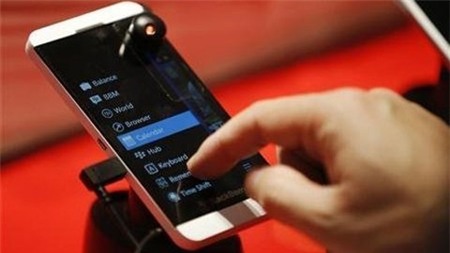 TGĐ Lenovo lấp lửng vụ mua BlackBerry
