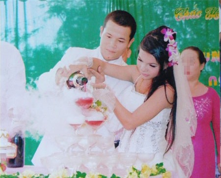 Đối tượng Trường và chị Phùng Thị Kim Dung đã từng là một gia đình yên ấm sau khi kết hôn.