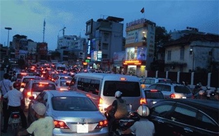 Đàn Xã Tắc, Hà Nội, Ô Chợ Dừa, Chủ đầu tư, Vận tải, ùn tắc, tắc đường Đàn Xã Tắc, Hà Nội, Ô Chợ Dừa, Chủ đầu tư, Vận tải, ùn tắc, tắc đường