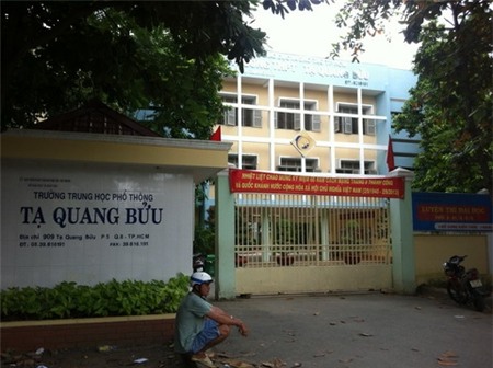Trường Tạ Quang Bửu, chém nhau, học sinh
