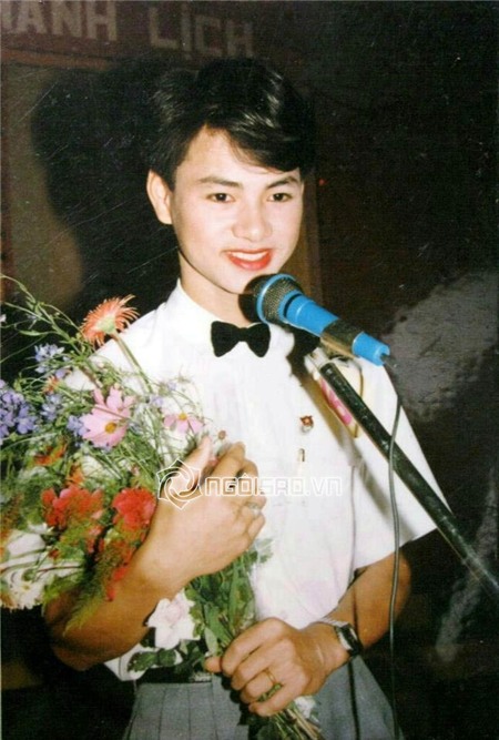 "Vạch lá tìm sao" thời còn "chân quê" trên ghế nhà trường | sao việt thời đi học,ảnh cũ của sao,sao việt trên ghế nhà trường,sao việt lúa,sao việt chân quê