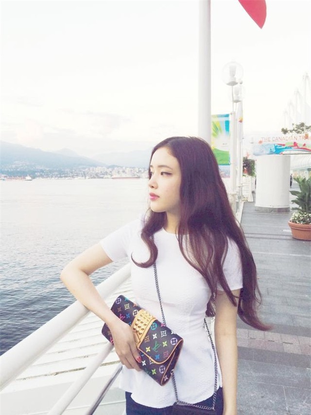Nhan sắc vượt mặt chị của em gái Mai Phương Thúy ảnh 13 Nhan sắc vượt mặt chị của em gái Mai Phương Thúy ảnh 13