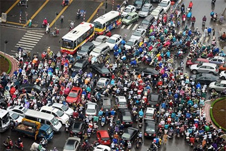 Sống ở Hà Nội, cần phải biết những nguy hiểm chết người này! - Ảnh 13 Sống ở Hà Nội, cần phải biết những nguy hiểm chết người này! - Ảnh 13
