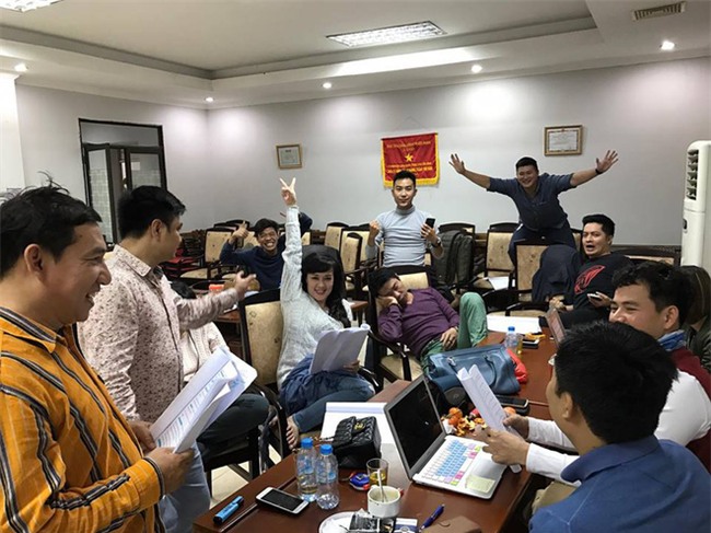 Táo quân 2017: Xuất hiện gương mặt nổi đình đám trên mạng - Ảnh 2. Táo quân 2017: Xuất hiện gương mặt nổi đình đám trên mạng - Ảnh 2.