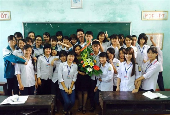 Bai van 10 diem ve nguoi lao dong khong co ngay nghi le hinh anh 2