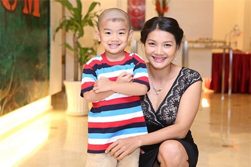 con dau long o tuoi day thi, sao viet hanh phuc khi tiep tuc len chuc me - 8