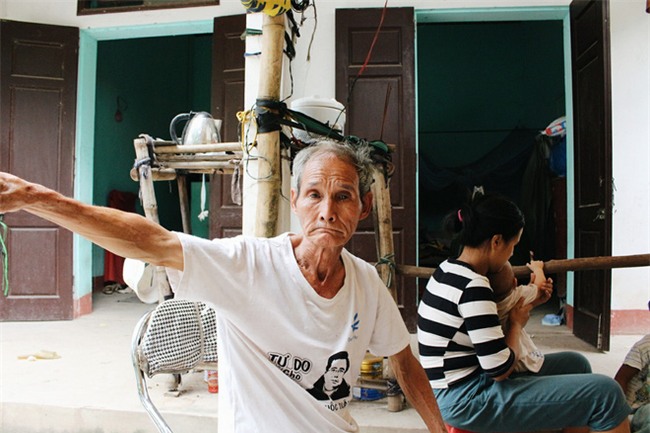 Chuyện tình của cặp vợ chồng lệch nhau 43 tuổi ở Hà Nam - Ảnh 4. Chuyện tình của cặp vợ chồng lệch nhau 43 tuổi ở Hà Nam - Ảnh 4.