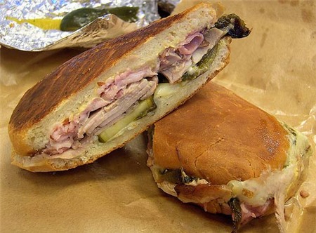 Các món đặc sản của ẩm thực Cuba, Ẩm thực, dac san Cuba, am thuc Cuba, Cuba, Paella Habana, Tamales, Ropa vieja, Jamon Serrano con melon, Cuba Sandwich, Plantains, Cocktail Mojito, am thuc, mon ngon de lam, mon ngon
