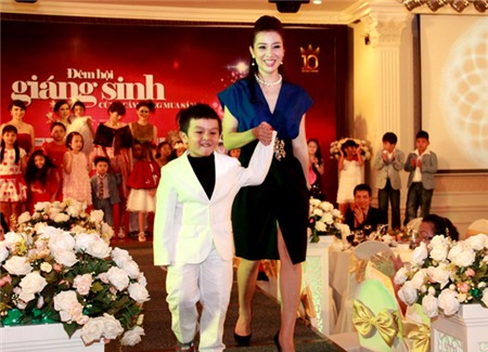 Quý bà Thu Hương