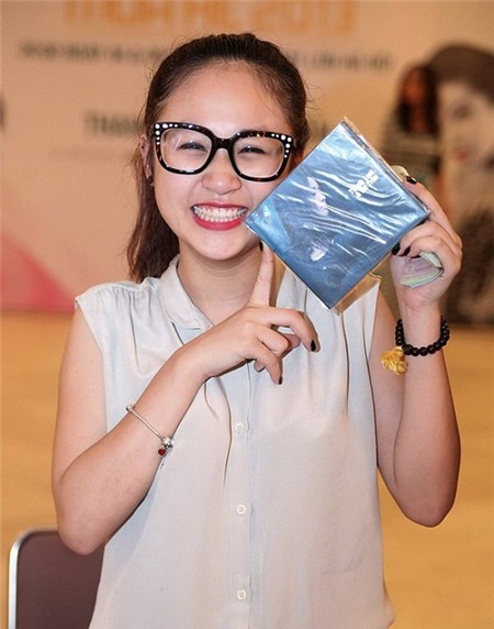Ngoại hình trong sáng, xinh tươi như một hotgirl của