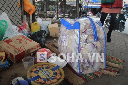 Những đồ đạc trong 