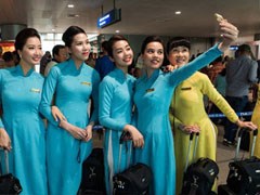 Tổng Giám đốc Vietnam Airlines: “Đấy không phải là đồng phục mới của Vietnam Airlines“