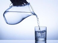 Giật mình: Uống nước đun sôi để nguội sai cách có thể bị ung thư