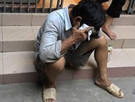 Người thợ sơn và câu chuyện khiến nhiều bạn trẻ Việt phải xấu hổ