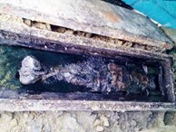 Rợn người phát hiện ngôi mộ cổ chứa thi thể nữ giới còn nguyên vẹn
