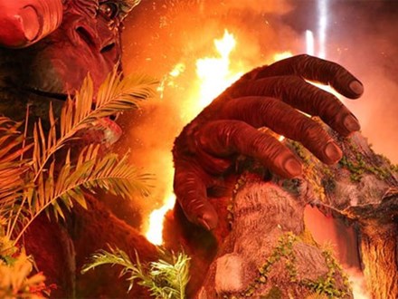 Mô hình Kong giá hơn 1 tỷ đồng còn lại trơ khung sau đám cháy lớn tại buổi ra mắt