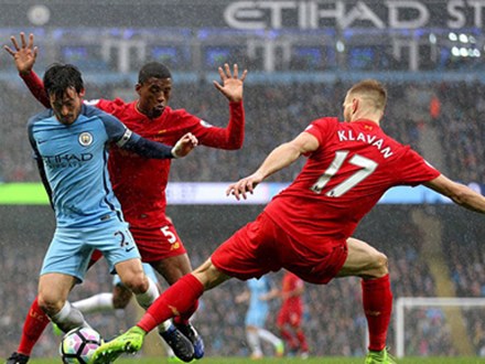 Phung phí cơ hội, Man City và Liverpool chia điểm tại Etihad