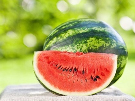 8 lý do tại sao nên ăn dưa hấu ngay khi vào mùa