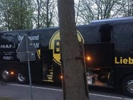 Xe bus chở đội Dortmund phát nổ, hậu vệ Bartra nhập viện