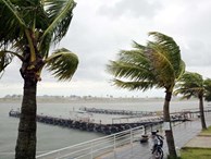 Việt Nam sẽ hứng chịu bao nhiêu cơn bão trong năm 2017?