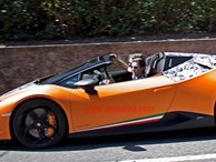 Lamborghini Huracan mui trần bản hiệu năng cao xuất hiện trên phố