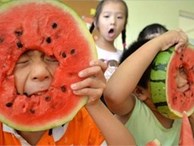 Nhà giàu Trung Quốc cho con du học từ thuở lên ba