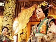 Mối tình cuồng si kỳ lạ của hoàng đế Trung Hoa với người bảo mẫu già hơn 17 tuổi