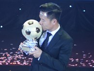 Đinh Thanh Trung giành Quả bóng vàng Việt Nam 2017