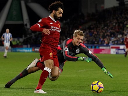Salah tiếp tục nổ súng giúp Liverpool bằng điểm với Chelsea