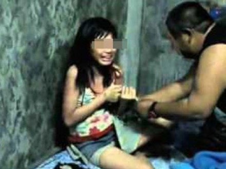 10 năm kinh hoàng của bé gái bị những kẻ nghiện ma túy hãm hiếp, hành hạ