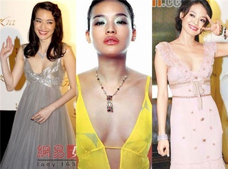 Muôn kiểu khoe ngực 