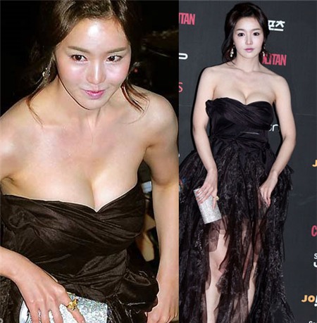 Muôn kiểu khoe ngực 