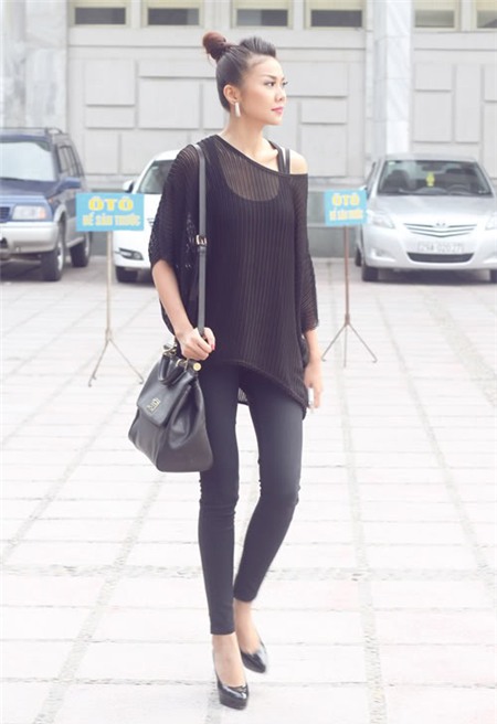 Mỹ nhân khẳng định 'lụa đẹp vì người' - 10