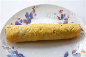 Trứng cuộn tôm lạ miệng ngon cơm 5