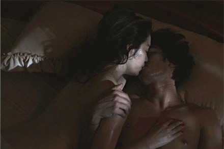 Cảnh “nóng” nào ấn tượng nhất phim Việt?