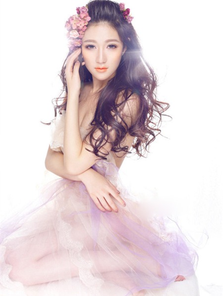 6 cách giữ nếp tóc xoăn đẹp tự nhiên - 1