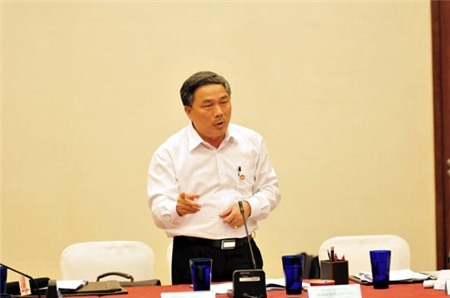 HLV Triệu Quang Hà, Mai Đức Chung, Thanh Hóa, bầu Đệ