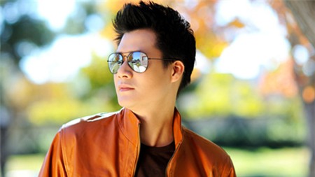 Quang Dũng buồn khi con trai sống với bố dượng