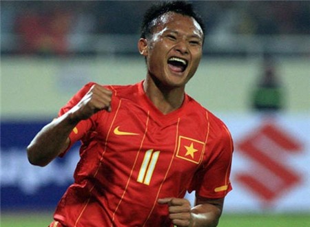 âu văn hoàn, trọng hoàng, tuổi tỵ