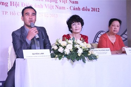 Quyền Linh phát biểu tại buổi họp báo