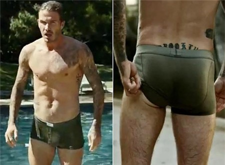 Becks bị nghi sử dụng quần lót độn mông để tăng phần hấp dẫn cho vòng ba.