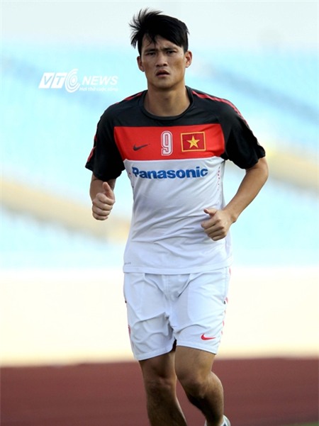 Công Vinh, ĐTVN, VFF, Hoàng Văn Phúc