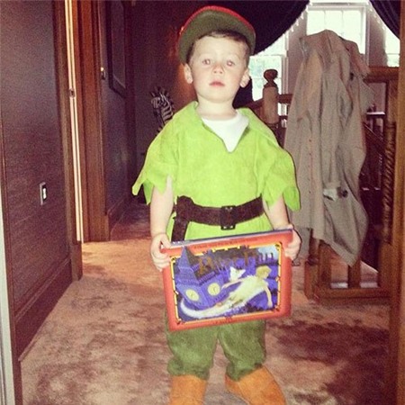 'Chàng Peter Pan' Kai ngộ nghĩnh.