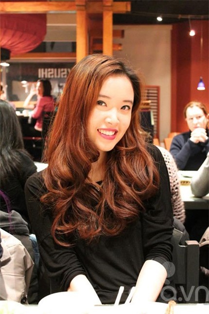 Cận cảnh nhan sắc xinh đẹp của em gái Mai Phương Thúy 3