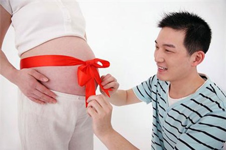 Mẹ bầu 'sex': Lo lắm! - 2