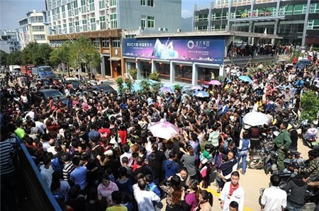 3 đám cưới đồng tính gây 