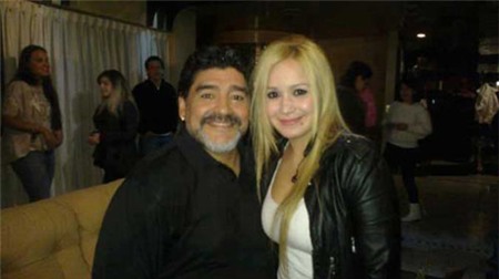 Maradona và bồ của con rể, Karina
