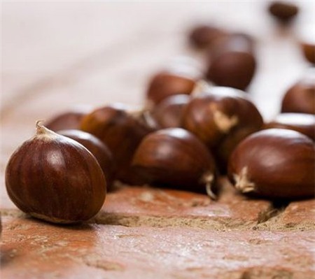 Làm sao để chọn được hạt dẻ ngon? - 1