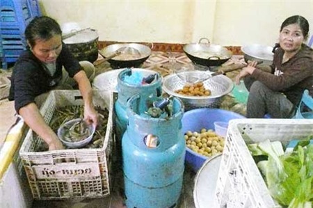 cỗ, nấu thuê, đồ bẩn