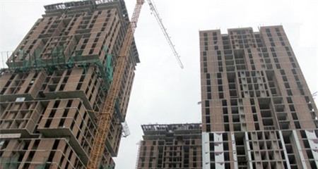 alan phan, tranh cãi, BĐS, nhà đất, rơi tụ do, giải cứu